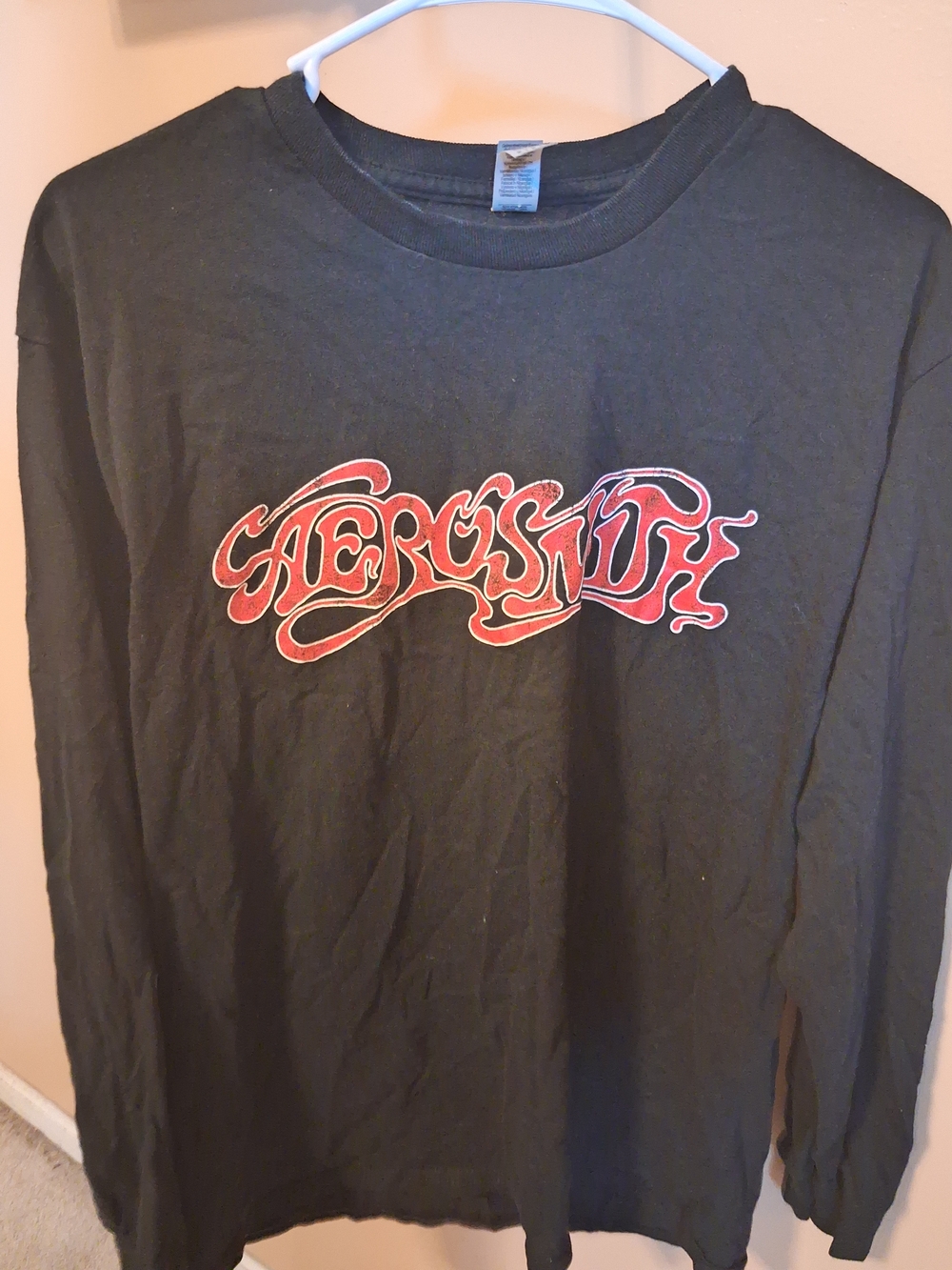 Black Long-Sleeve Graphic Tee